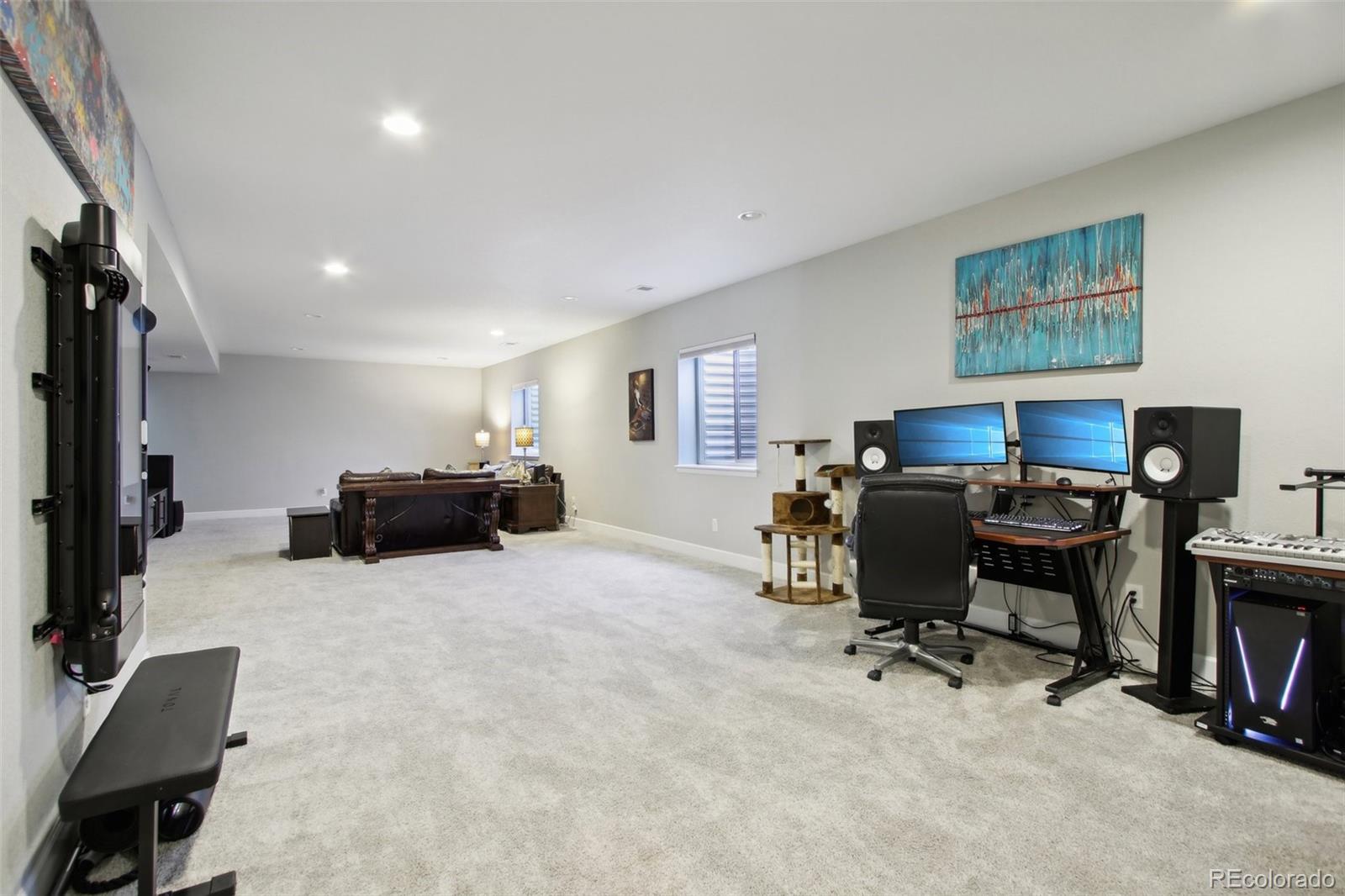 7482 Greenwater Circle