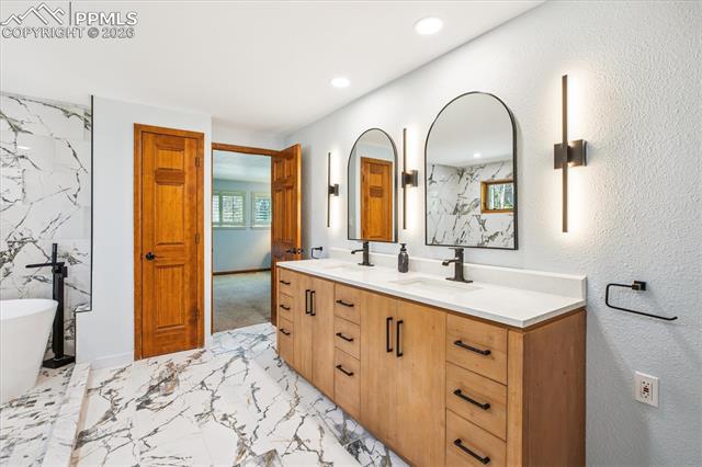 18971 Shadowood Drive