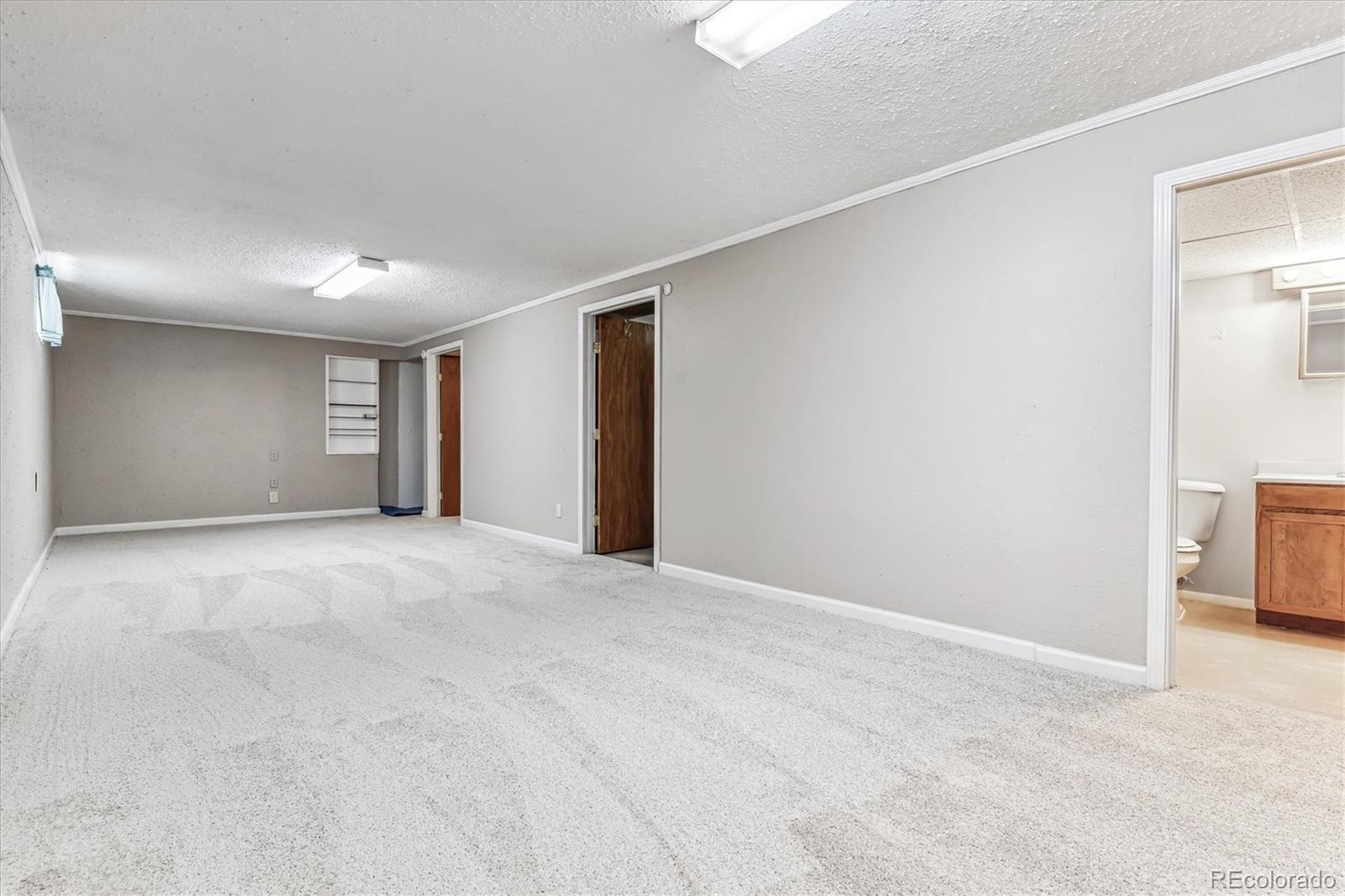 2751 S Jasper Street