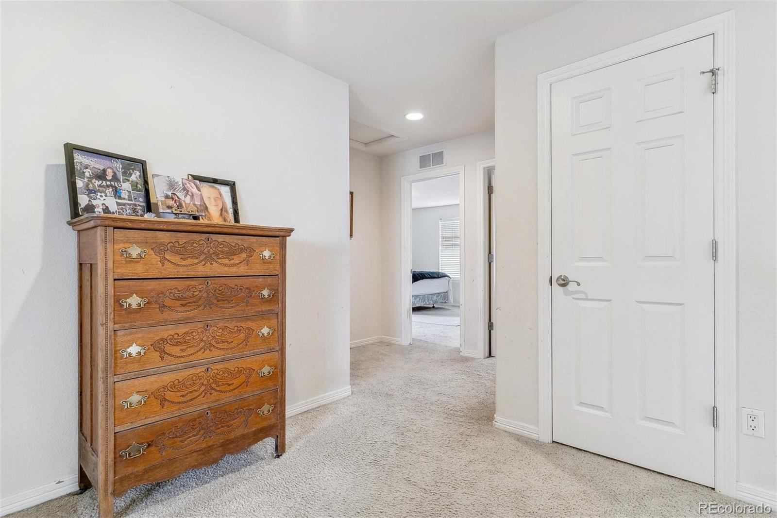 325 Crosshaven Place