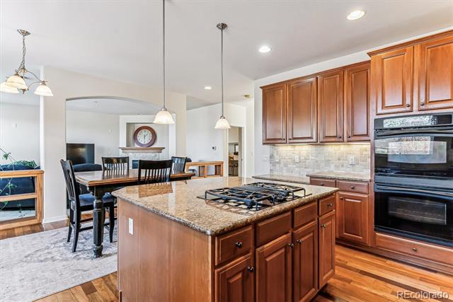 325 Crosshaven Place