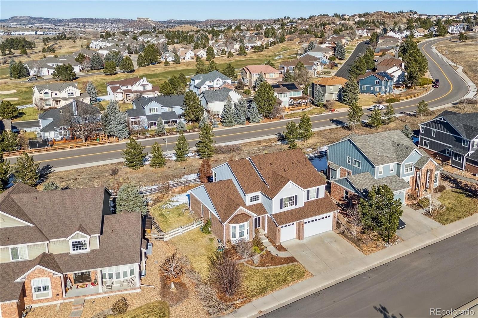 325 Crosshaven Place