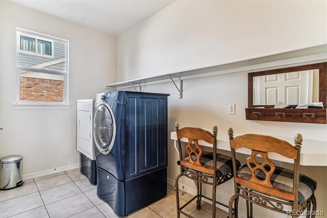 325 Crosshaven Place