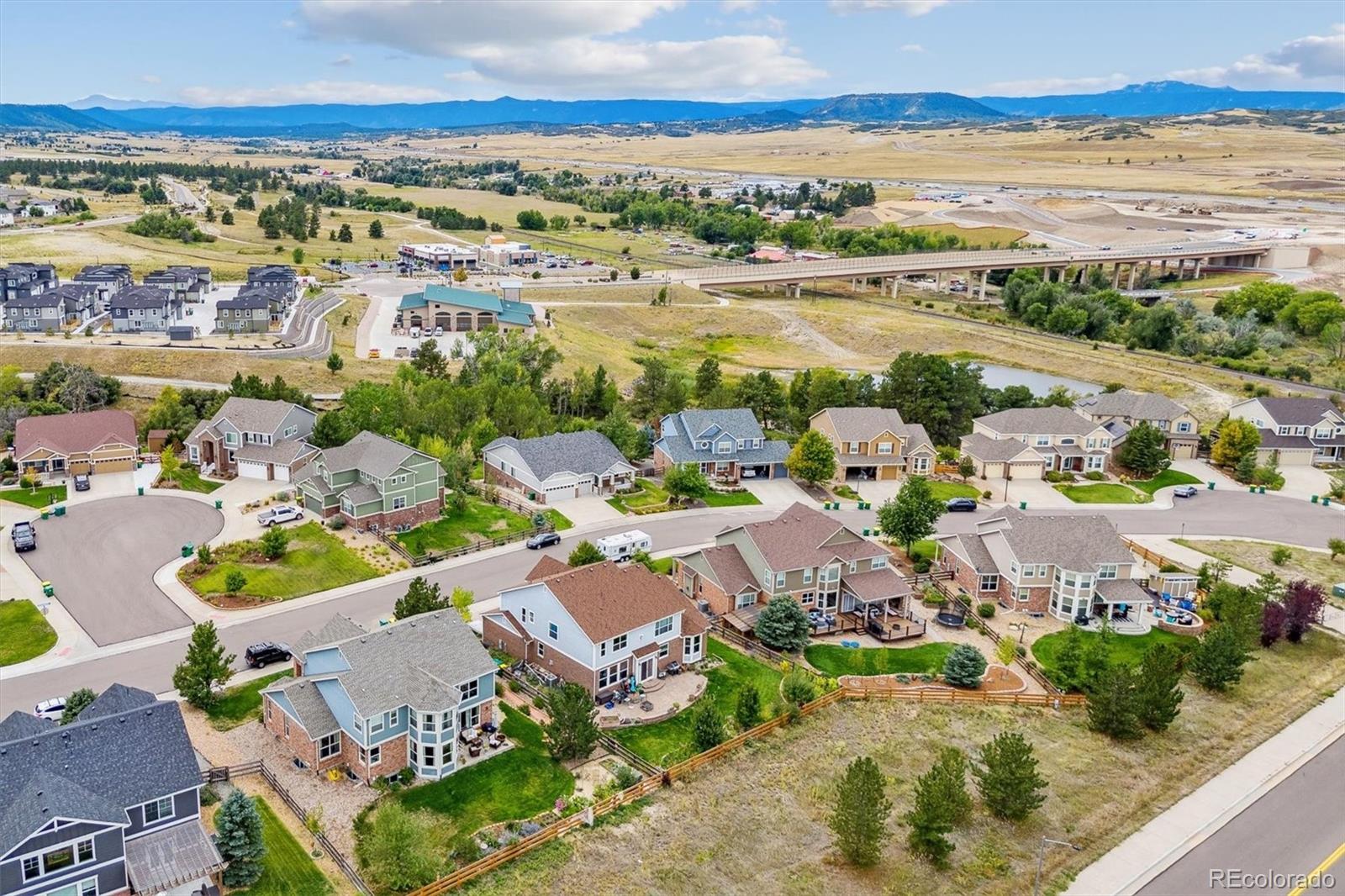 325 Crosshaven Place