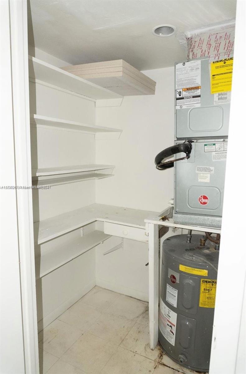 16850 S Glades Dr # 3C