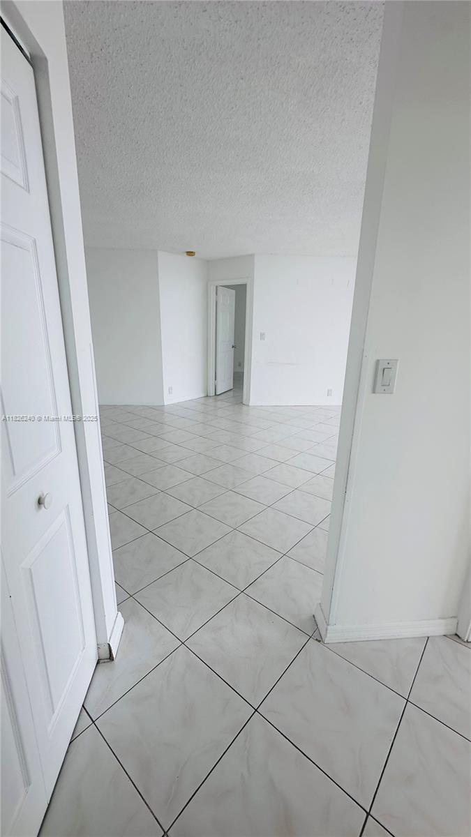 3530 Mystic Pointe Dr # 2813