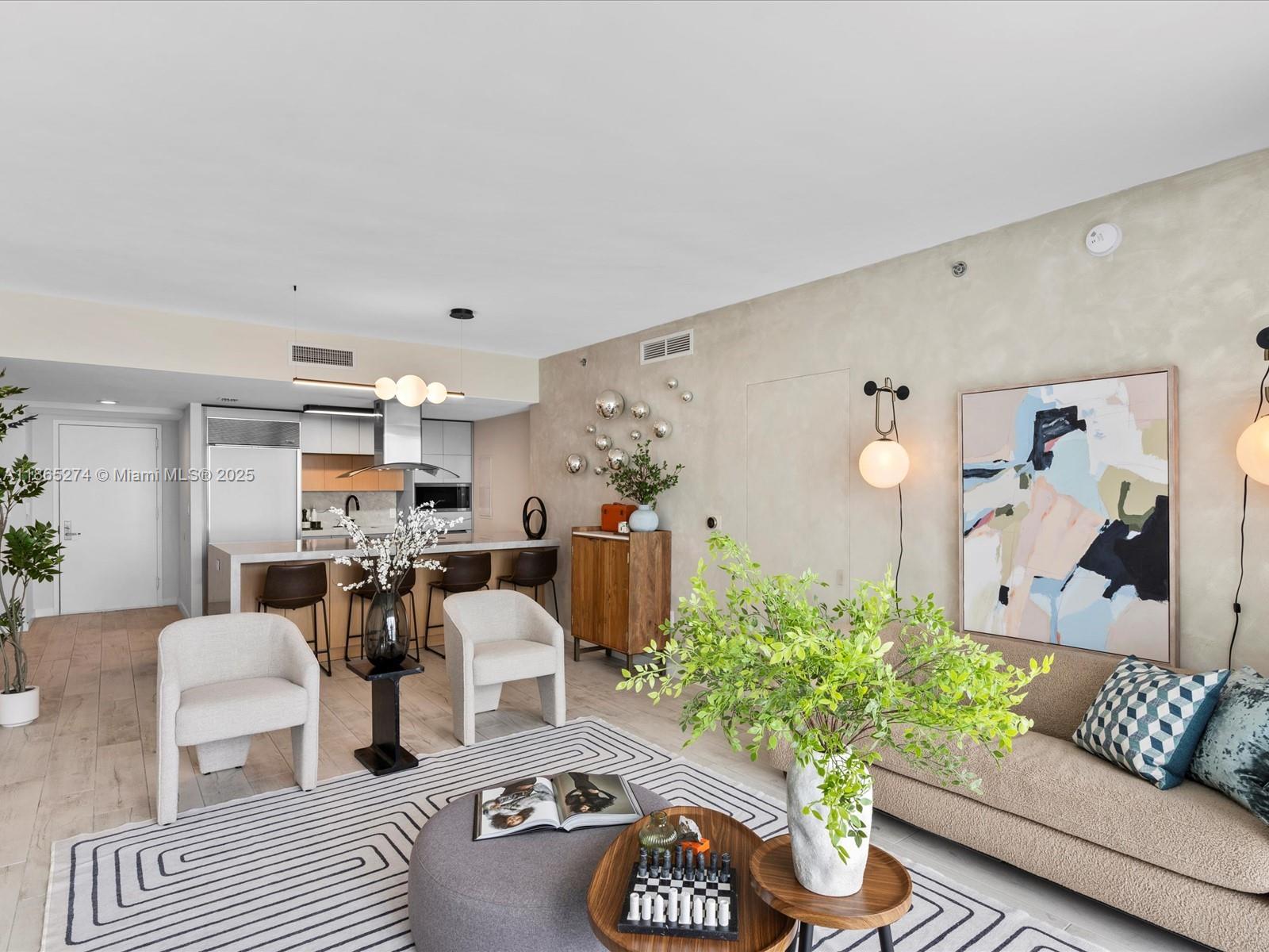 465 Brickell Ave # 4905