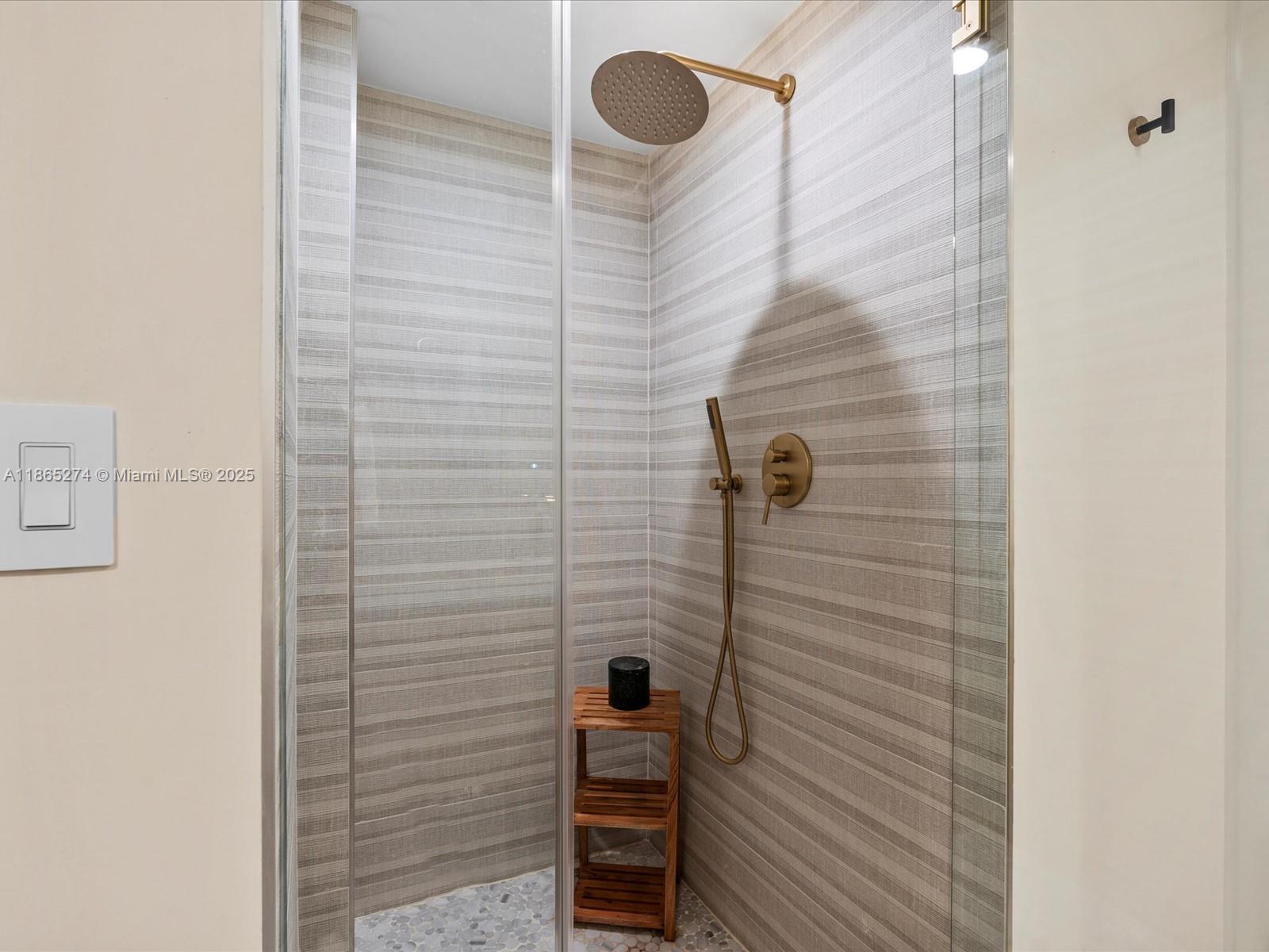 465 Brickell Ave # 4905