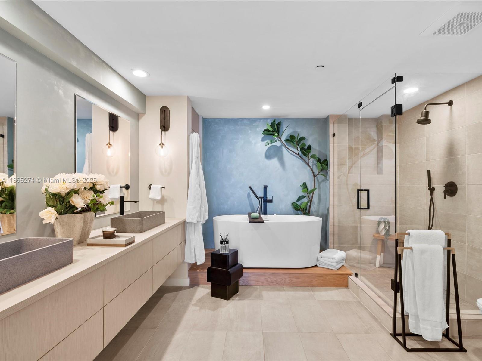 465 Brickell Ave # 4905