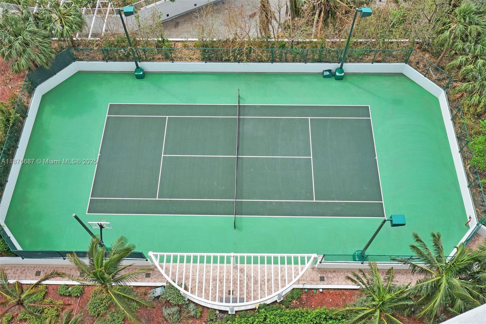 18201 Collins Ave # 5508