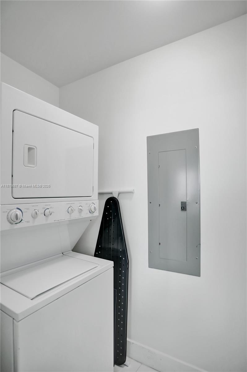 18201 Collins Ave # 5508