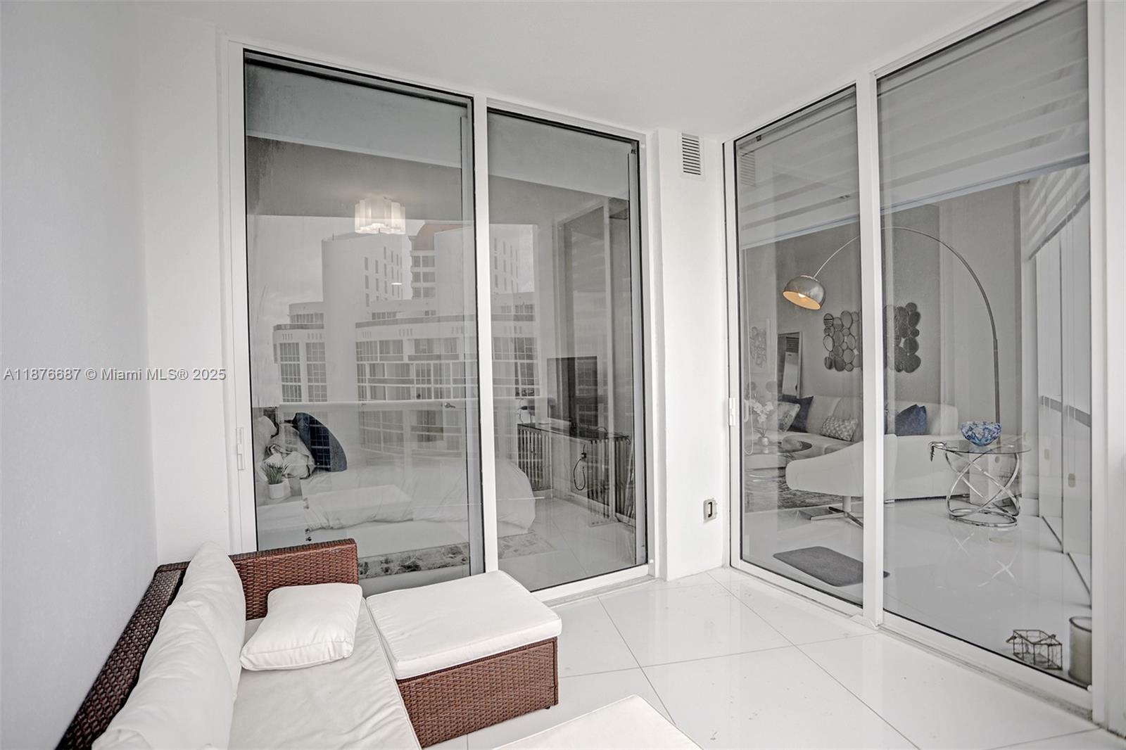 18201 Collins Ave # 5508