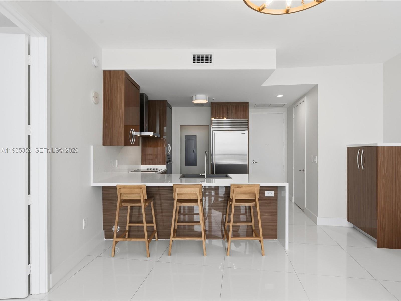 18201 Collins Ave # 5508