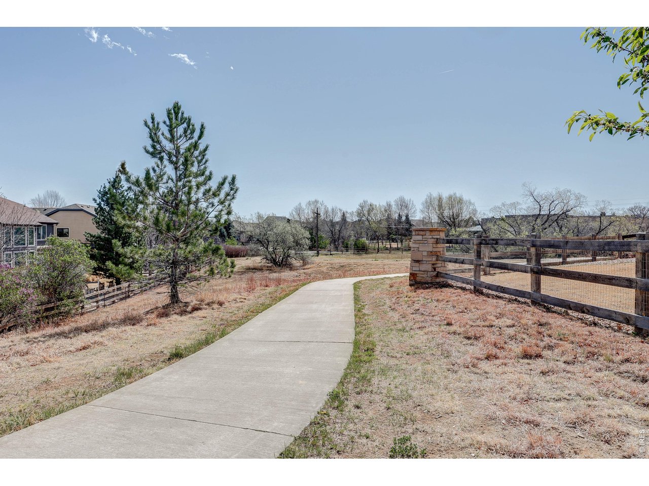 2246 Front Range Ct