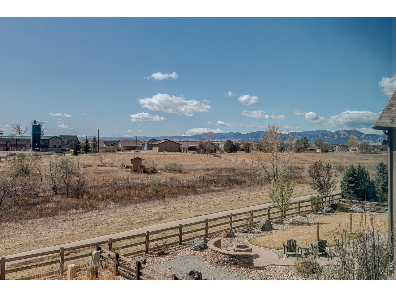 2246 Front Range Ct