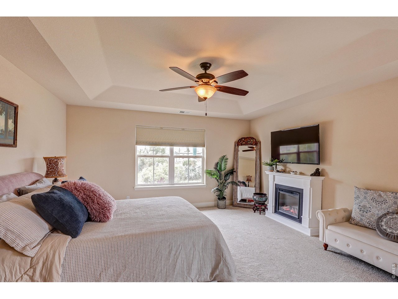 2246 Front Range Ct
