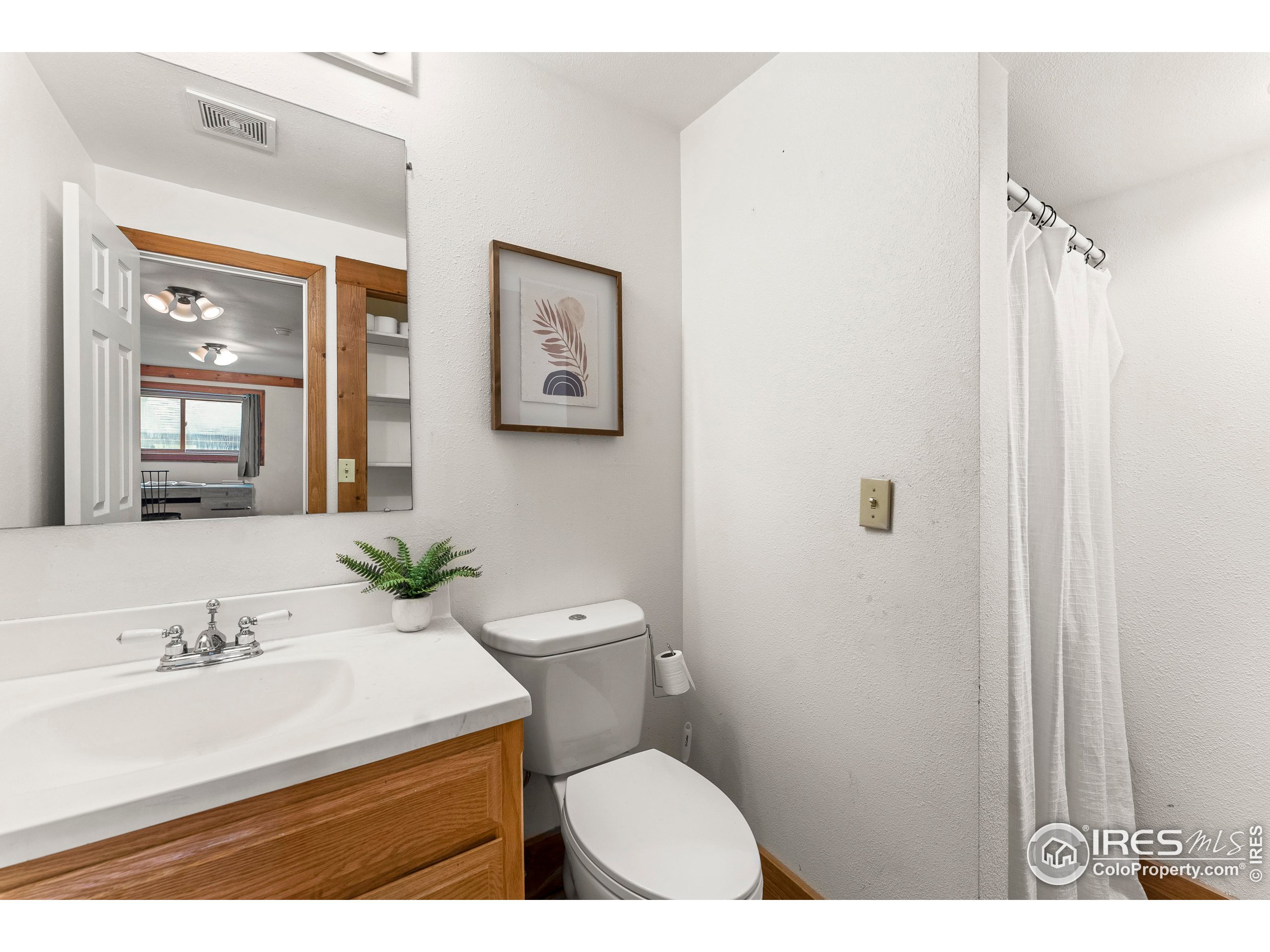 449 Mountain Meadows Rd