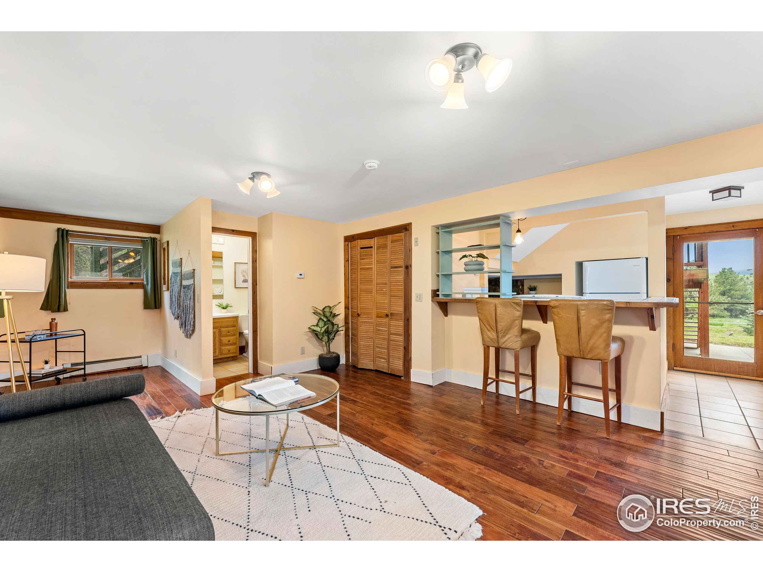 449 Mountain Meadows Rd