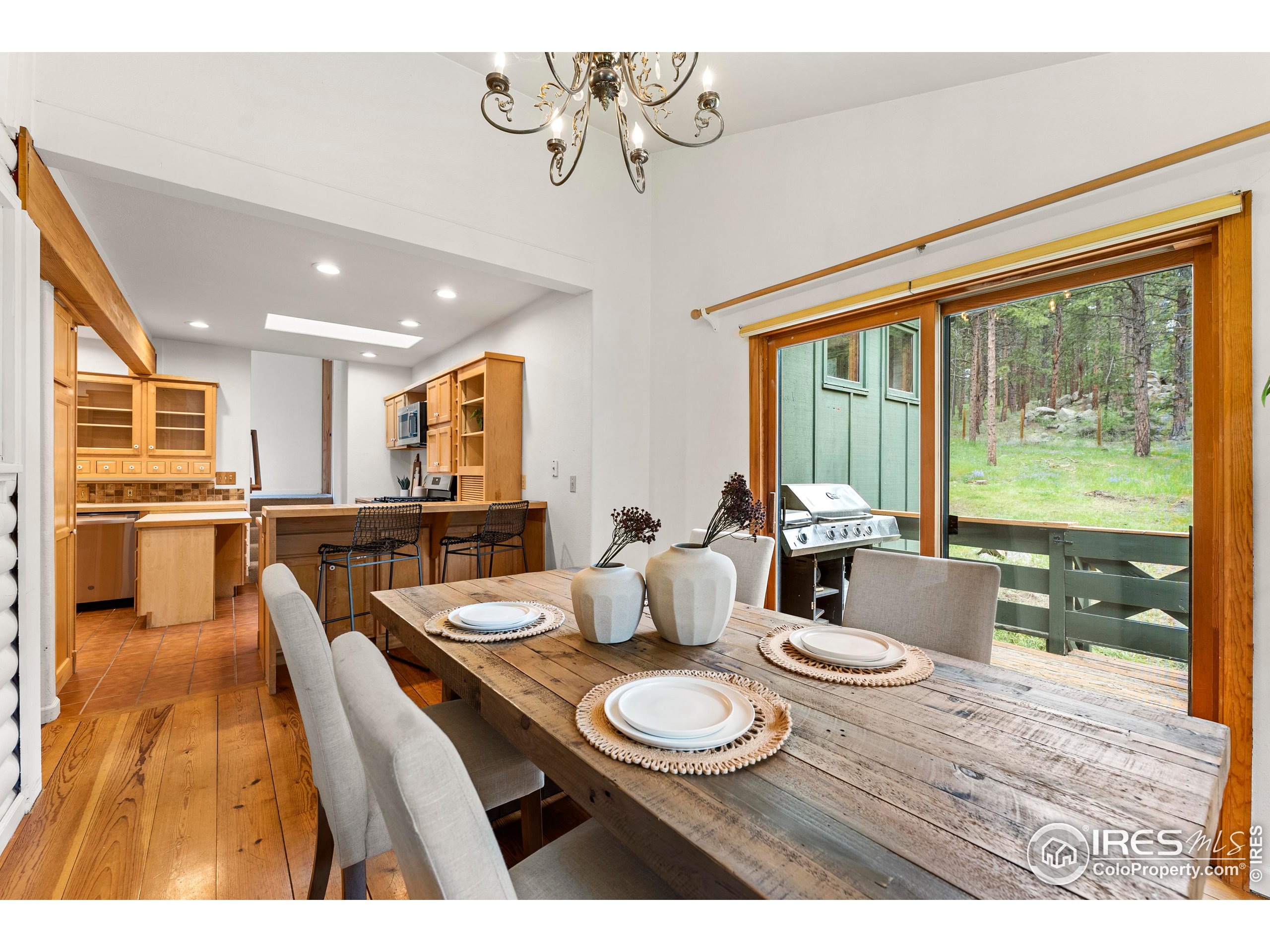 449 Mountain Meadows Rd