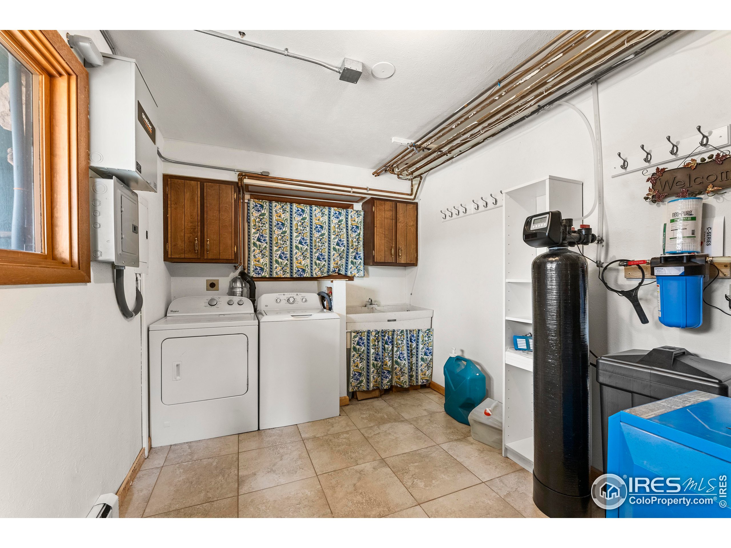 449 Mountain Meadows Rd