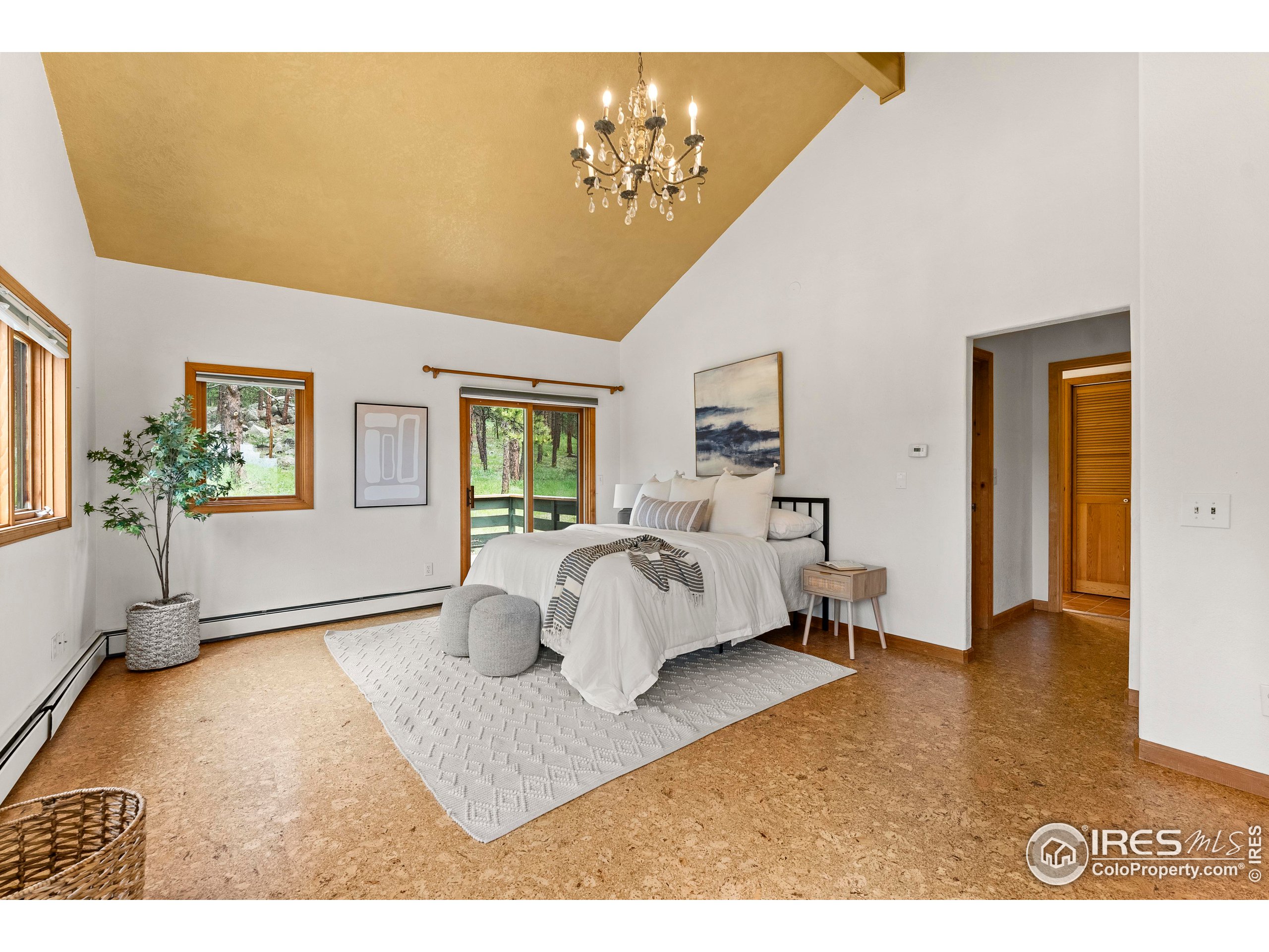 449 Mountain Meadows Rd