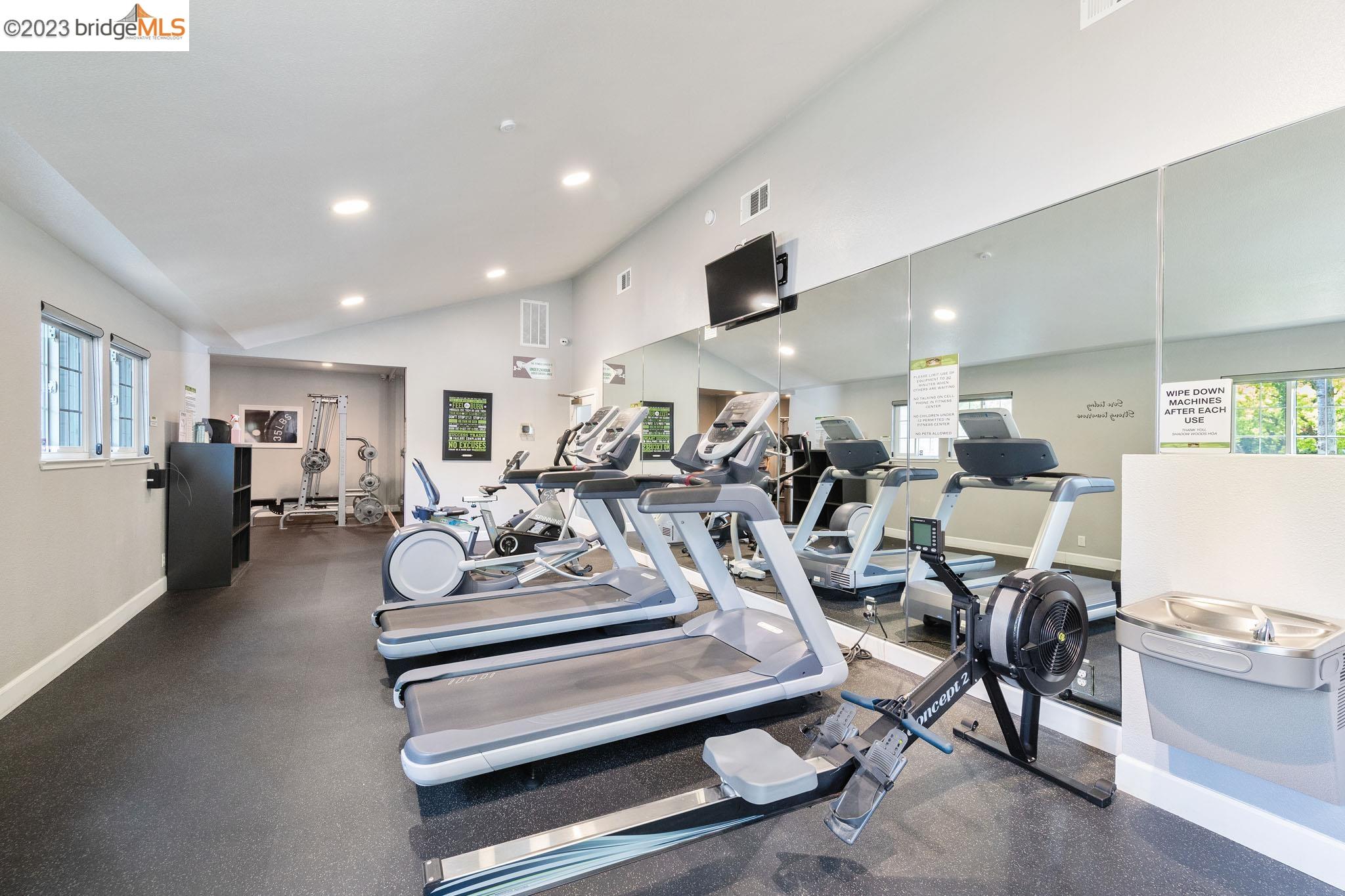 490 Canyon Oaks Dr # F