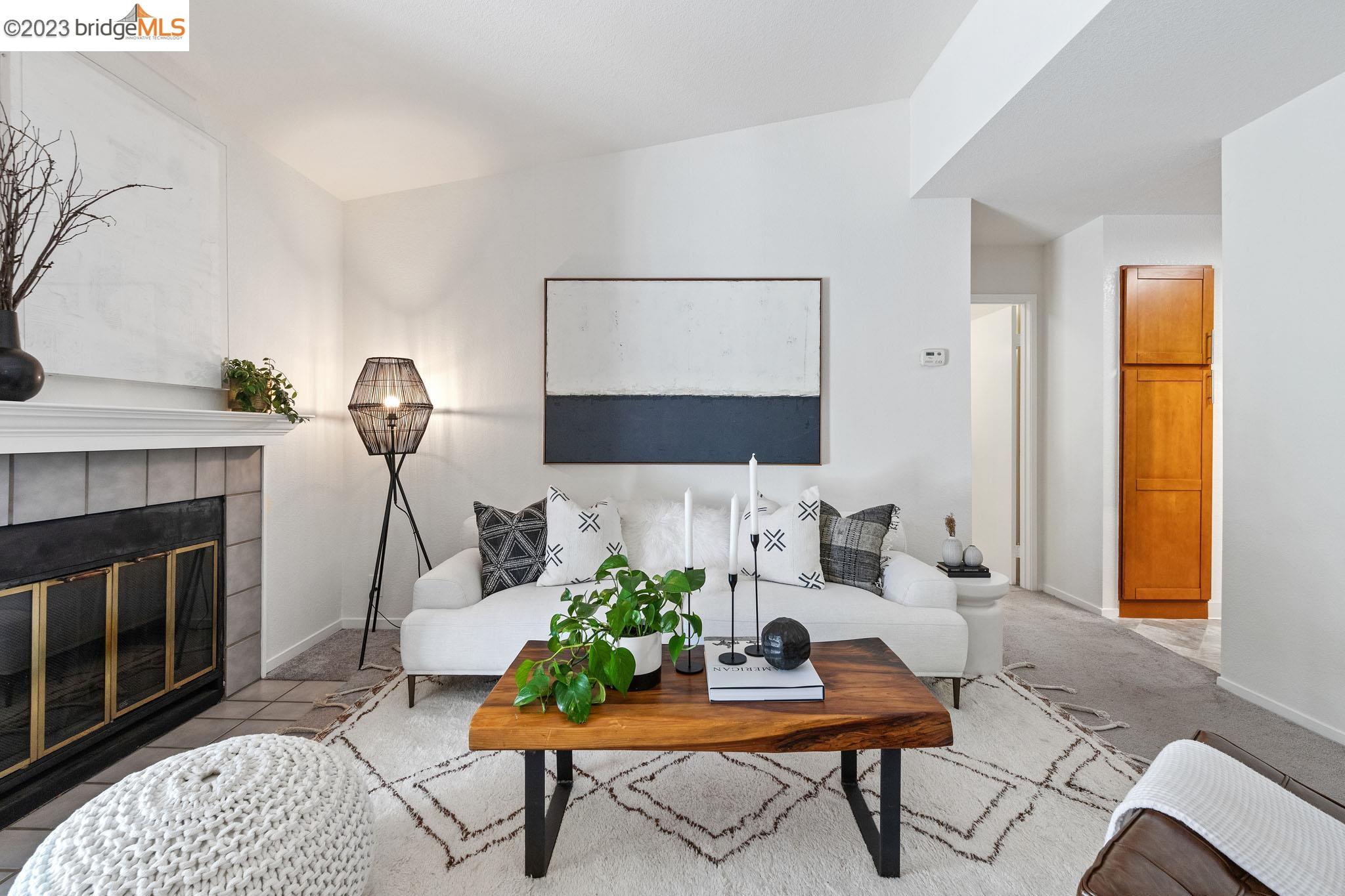 490 Canyon Oaks Dr # F