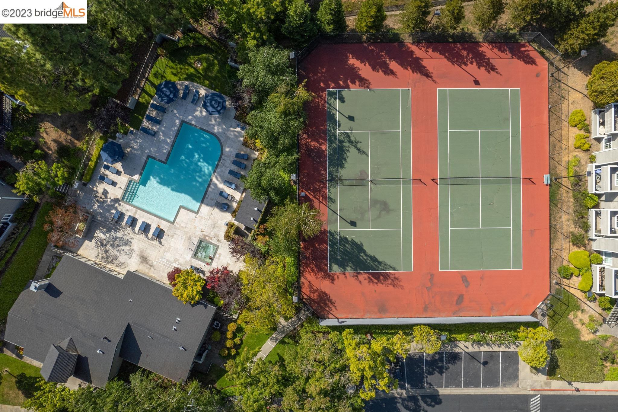 490 Canyon Oaks Dr # F