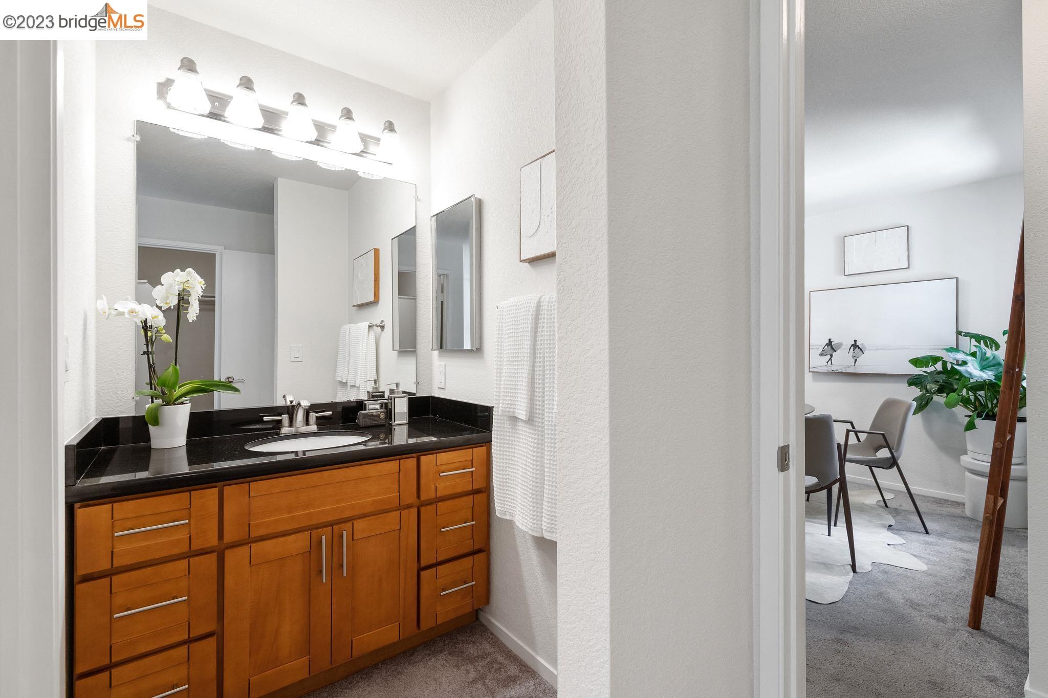 490 Canyon Oaks Dr # F