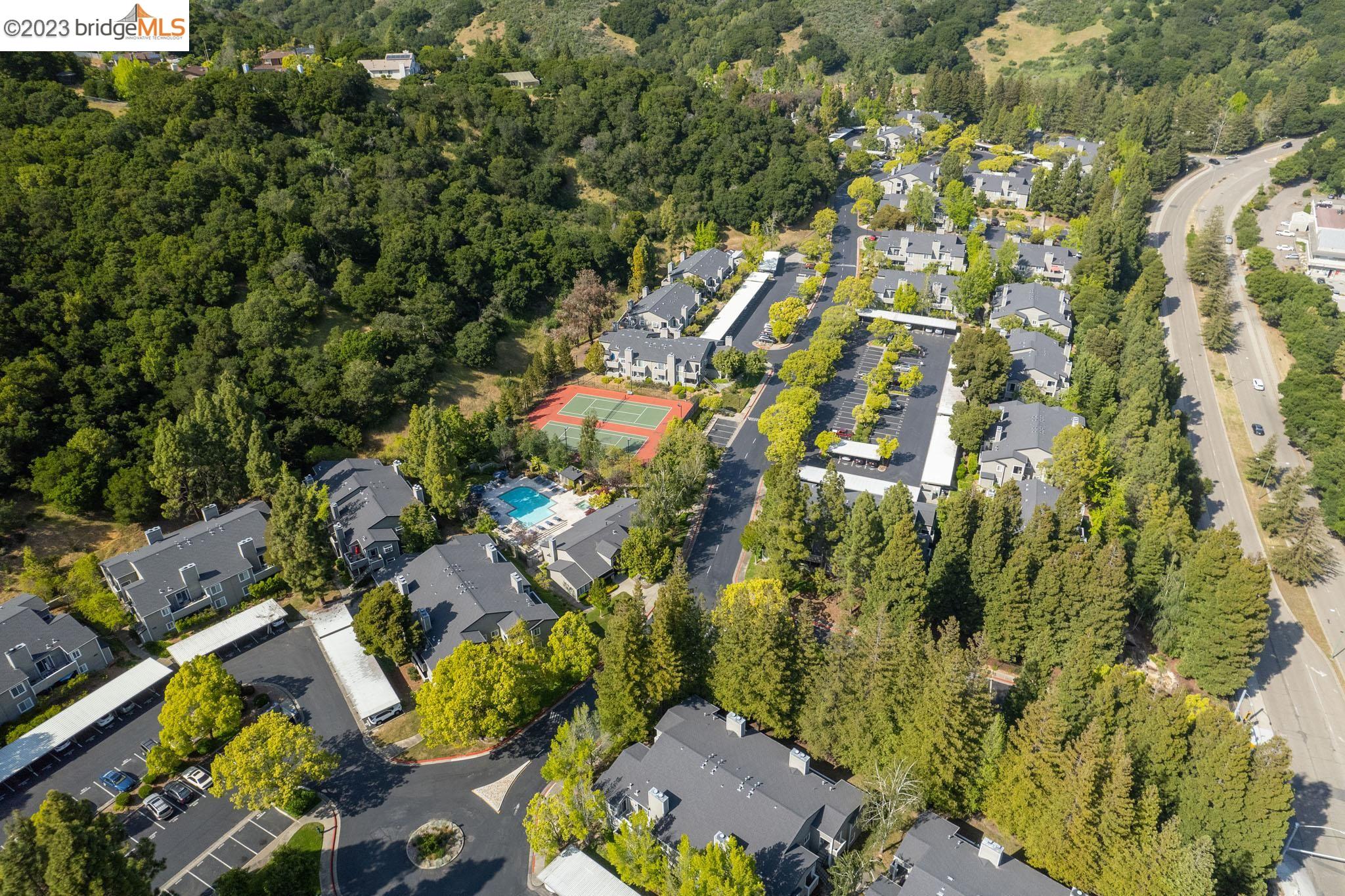 490 Canyon Oaks Dr # F