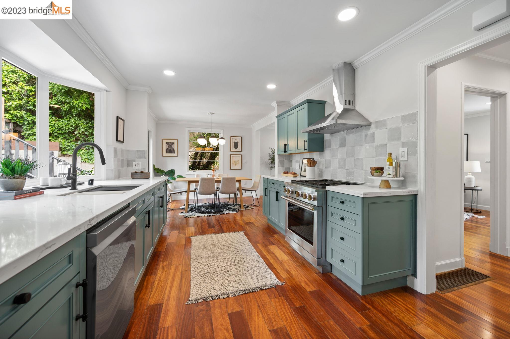 678 Rosal Ave.