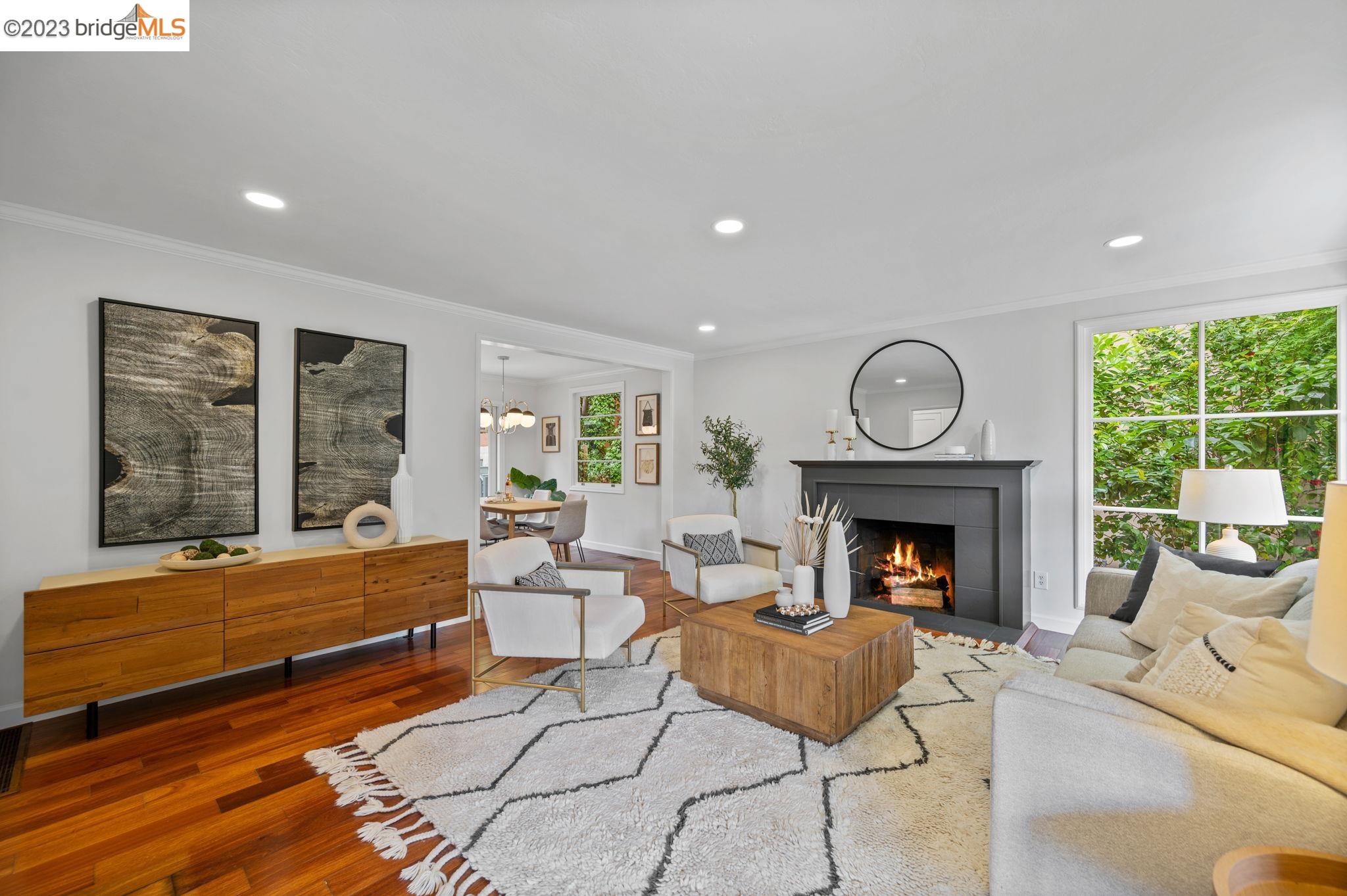 678 Rosal Ave.