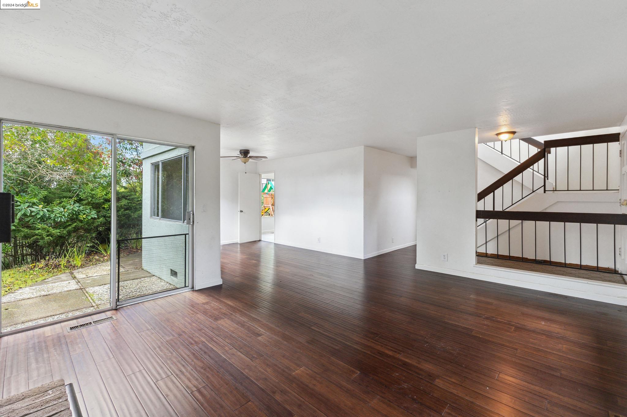 5804 Shadow Ridge Dr