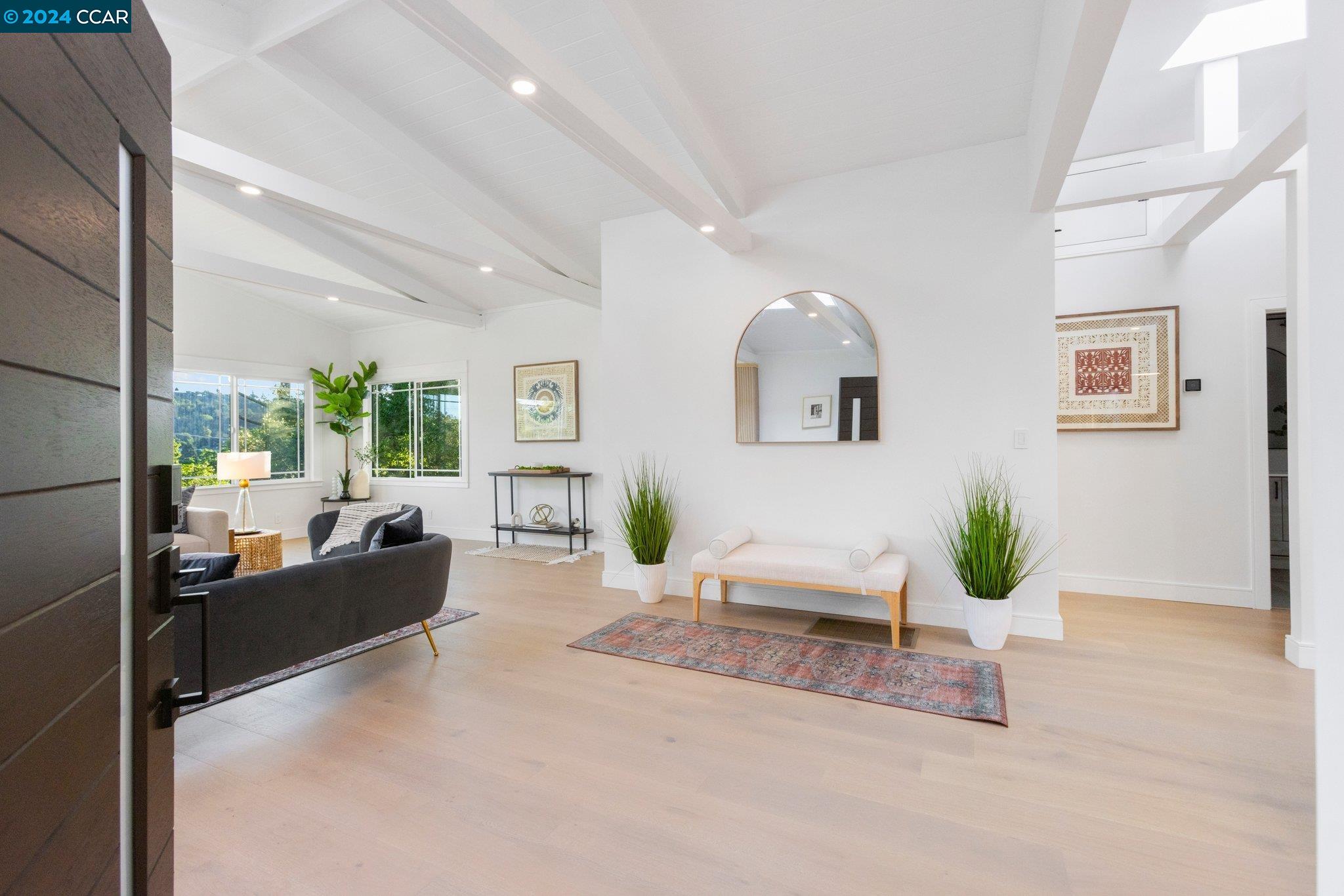 17 El Cerrito Ave