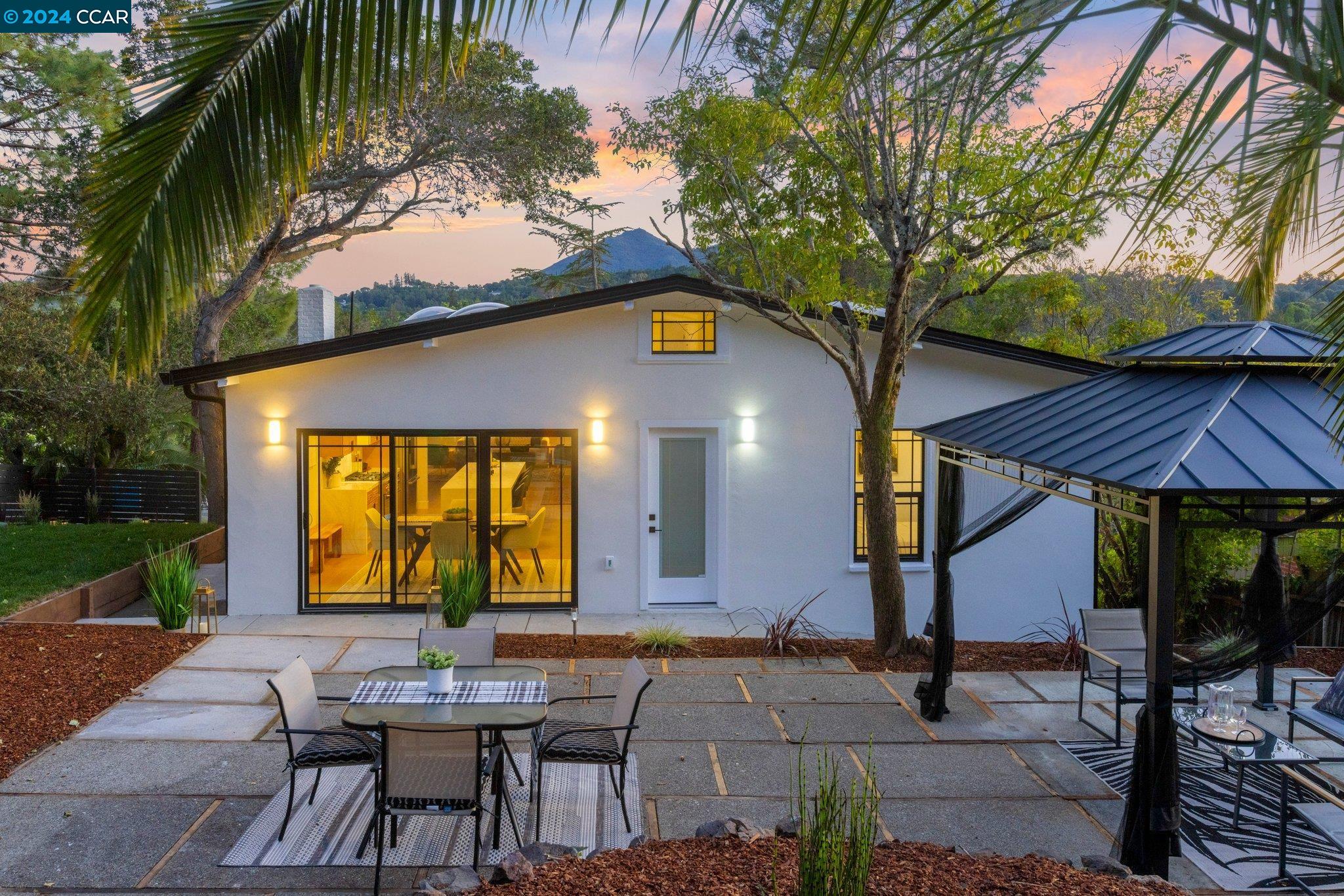 17 El Cerrito Ave