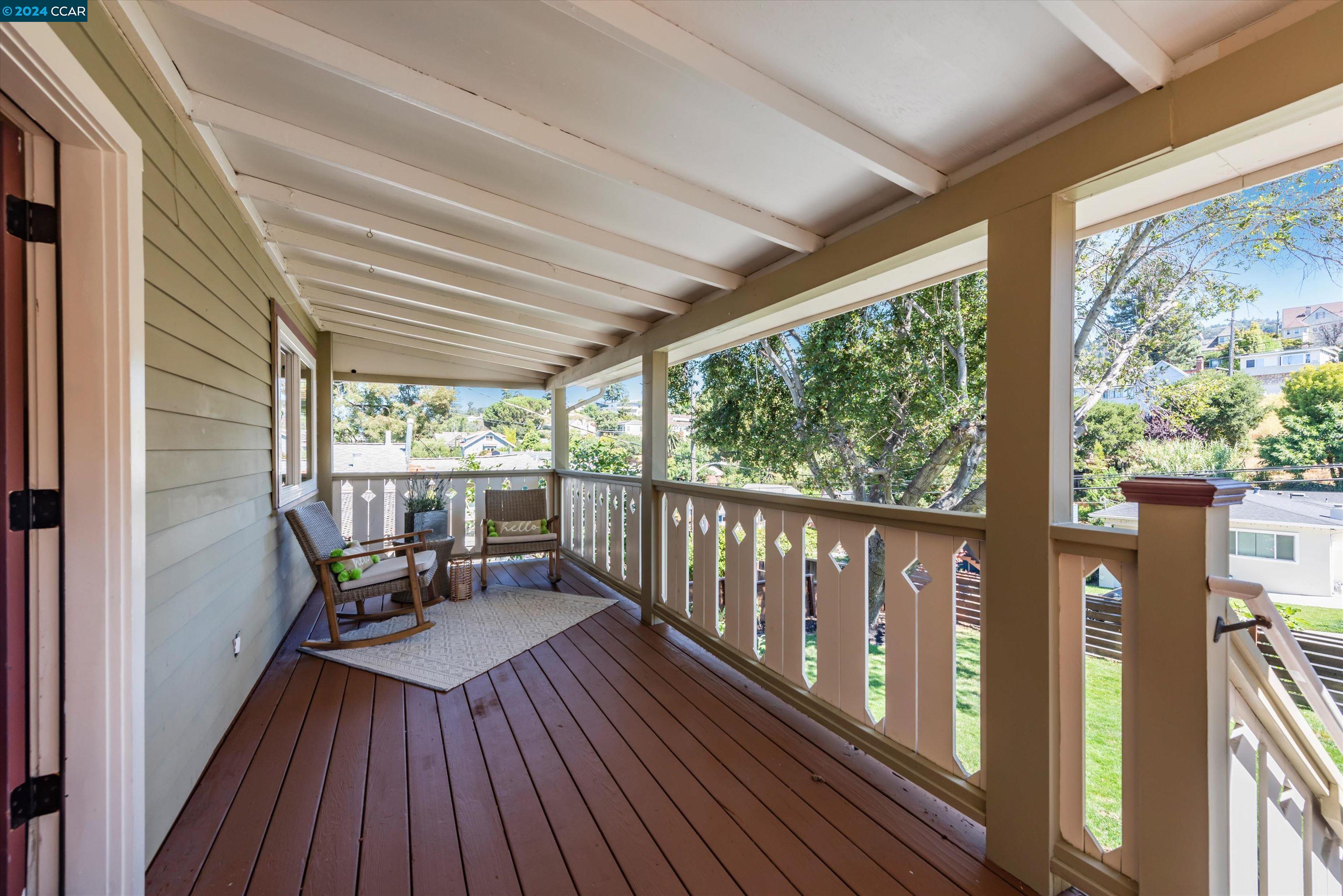 3715 Harbor View Ave