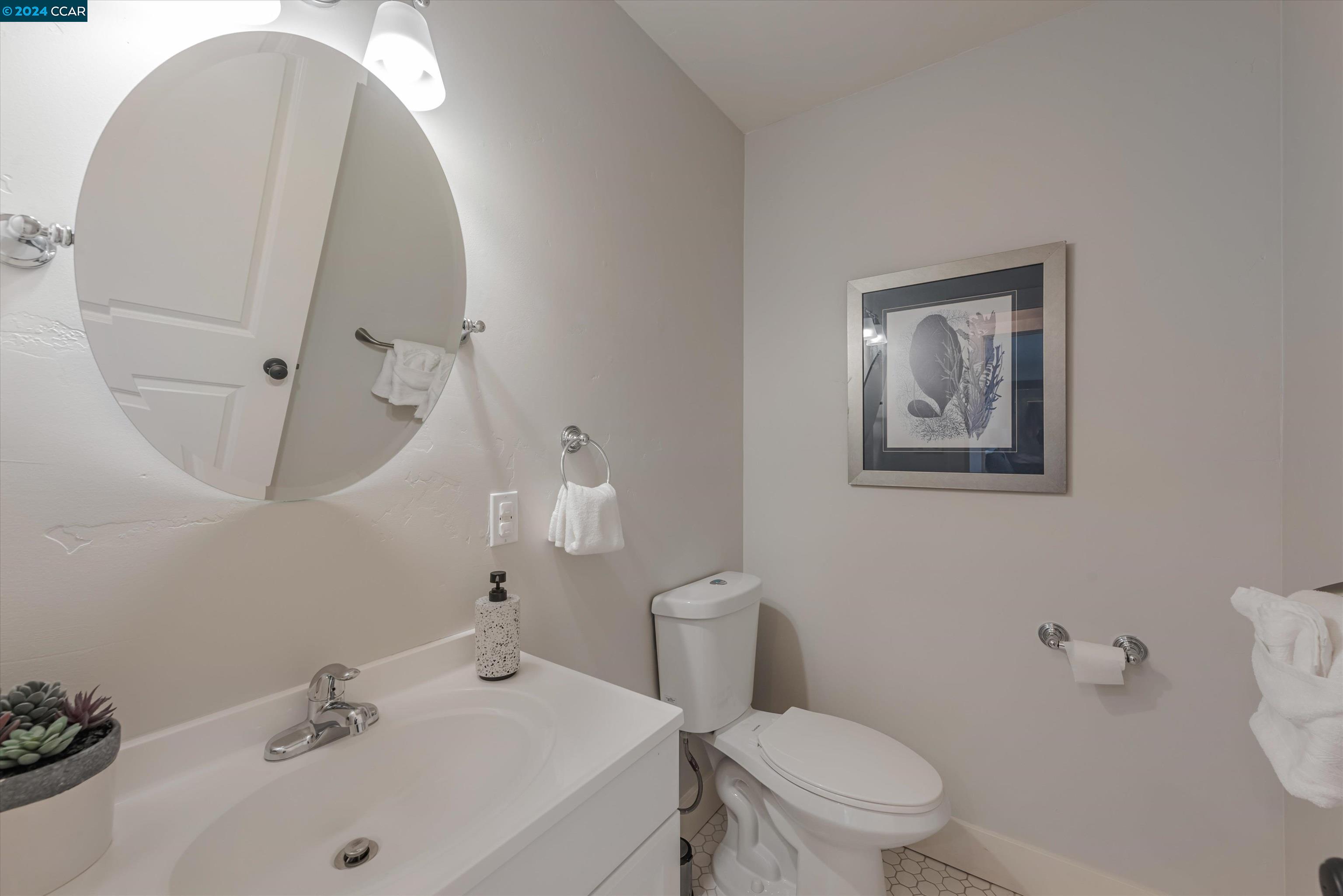 3715 Harbor View Ave