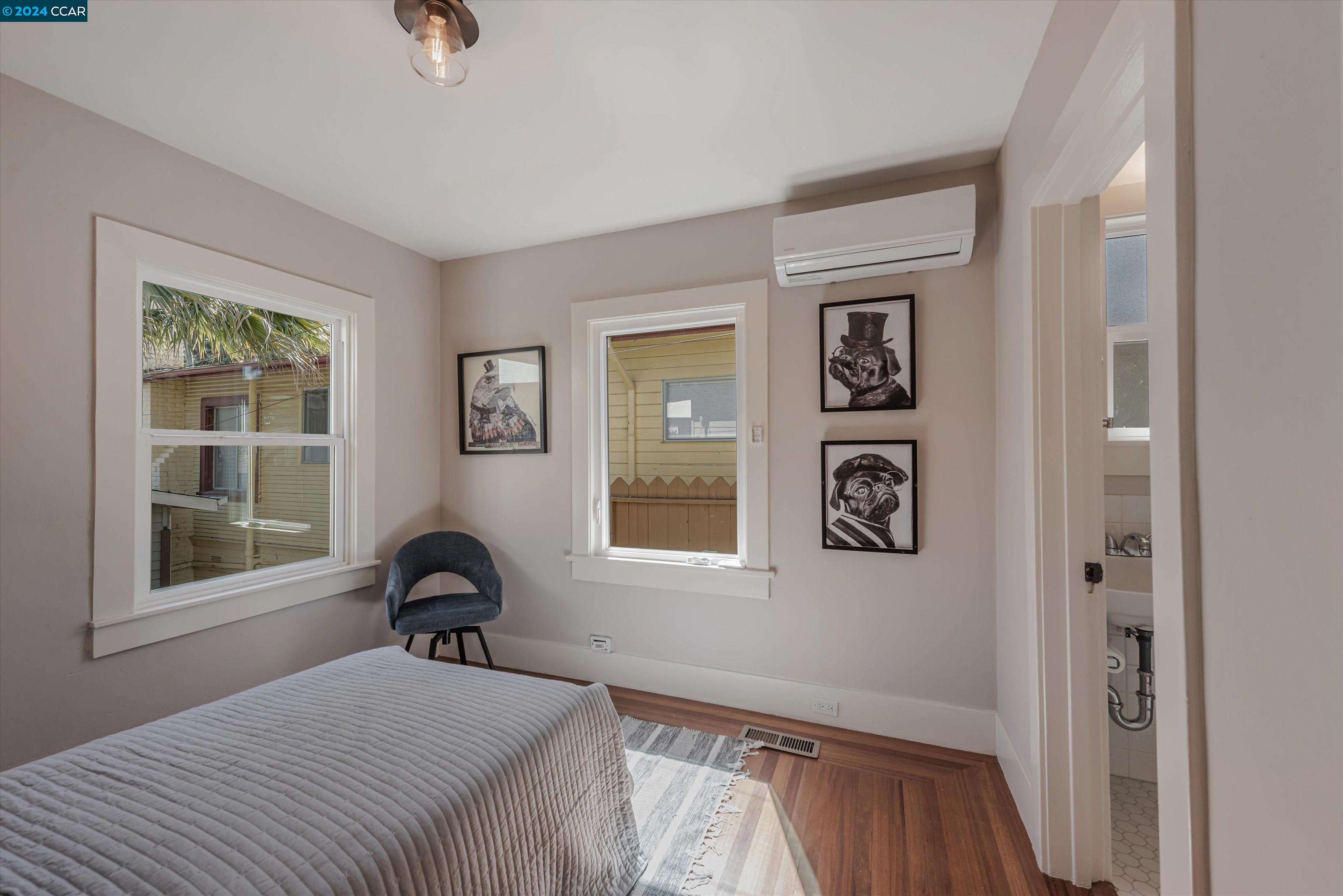 3715 Harbor View Ave