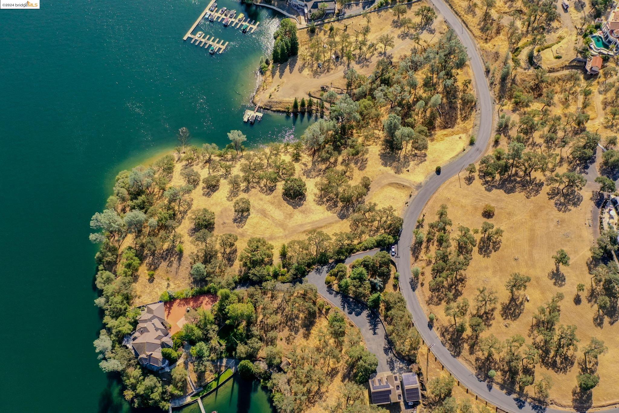 Lot 4 Lakefront Dr