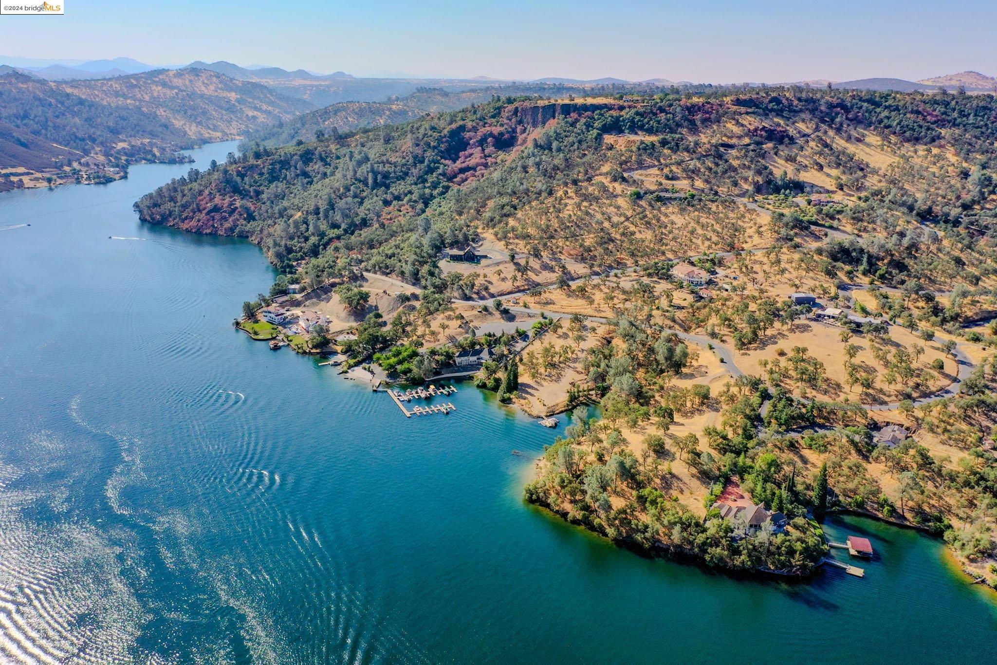 Lot 4 Lakefront Dr