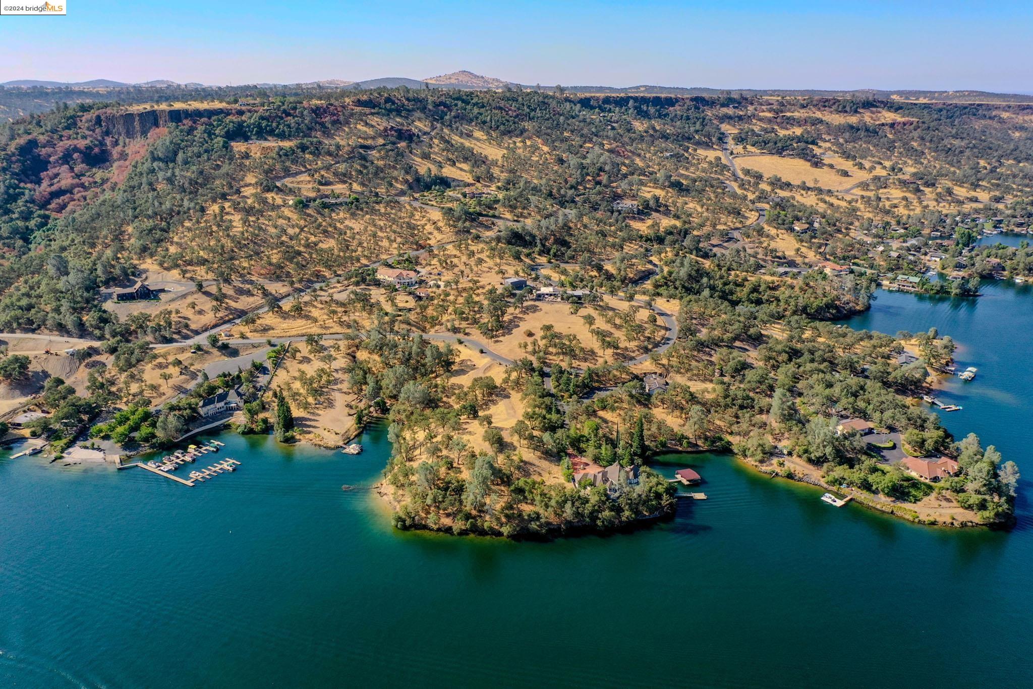 Lot 4 Lakefront Dr