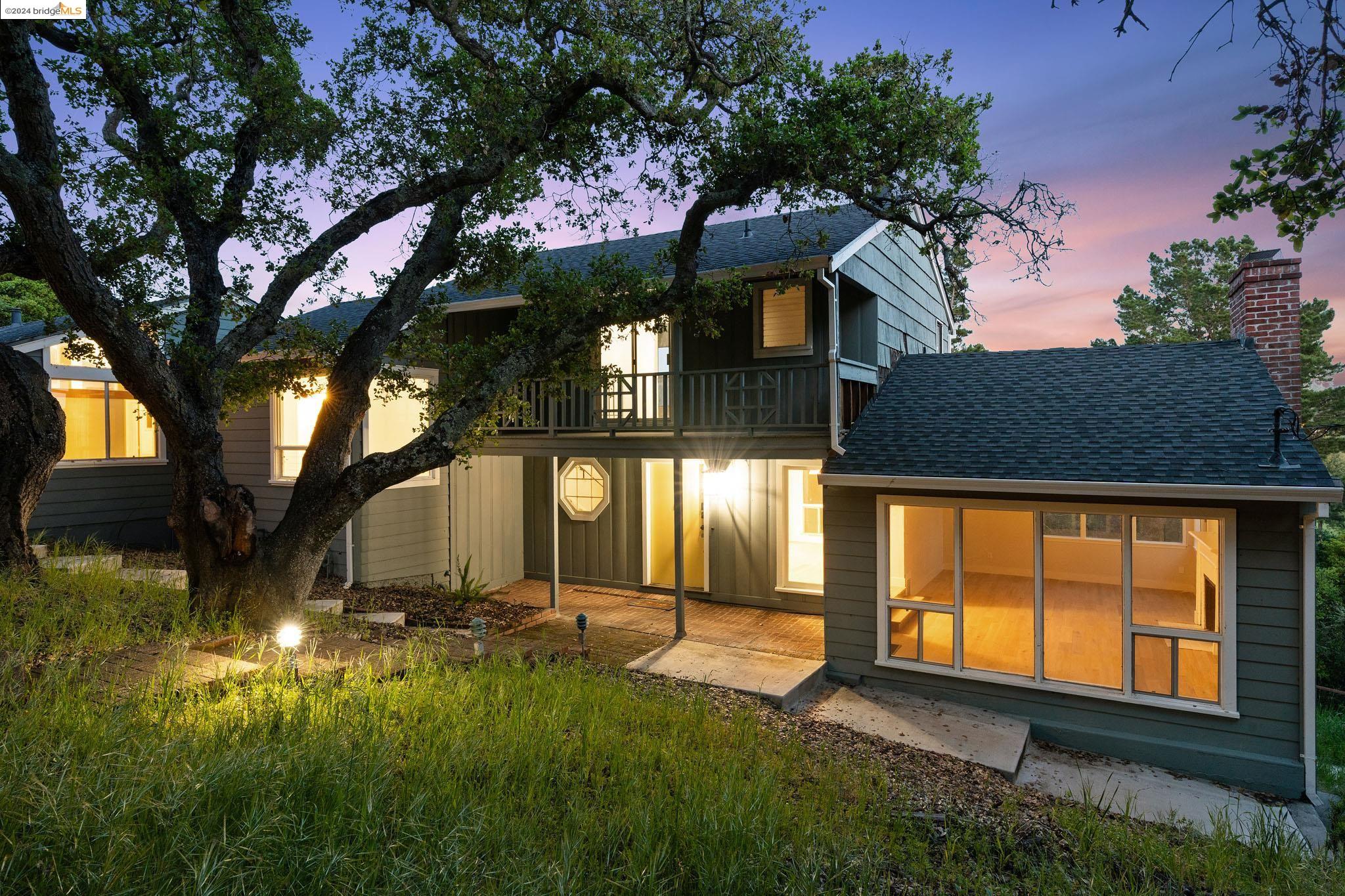 4346 Short Hill