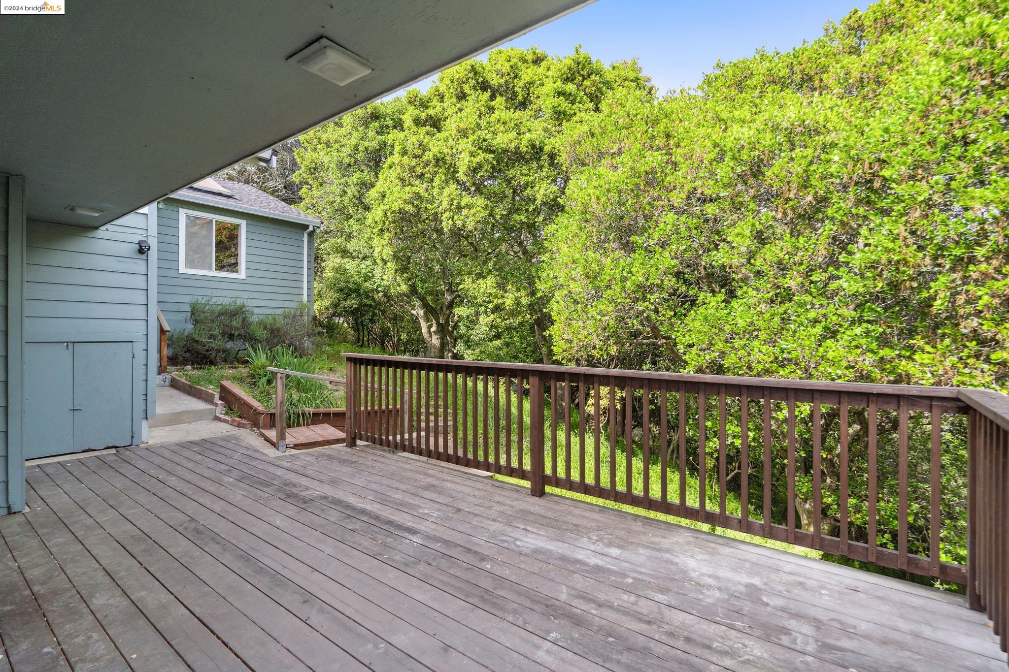 4346 Short Hill