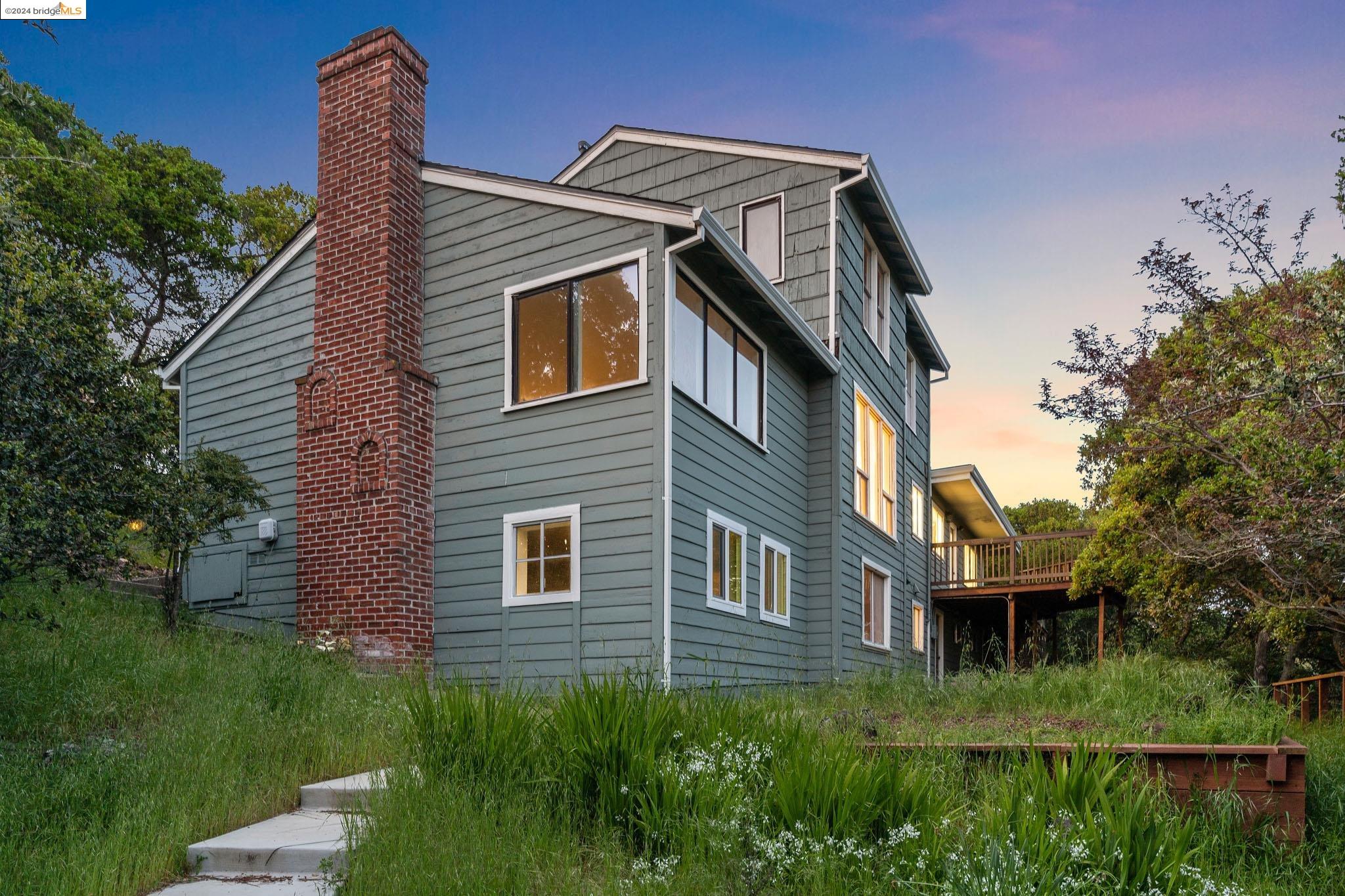 4346 Short Hill