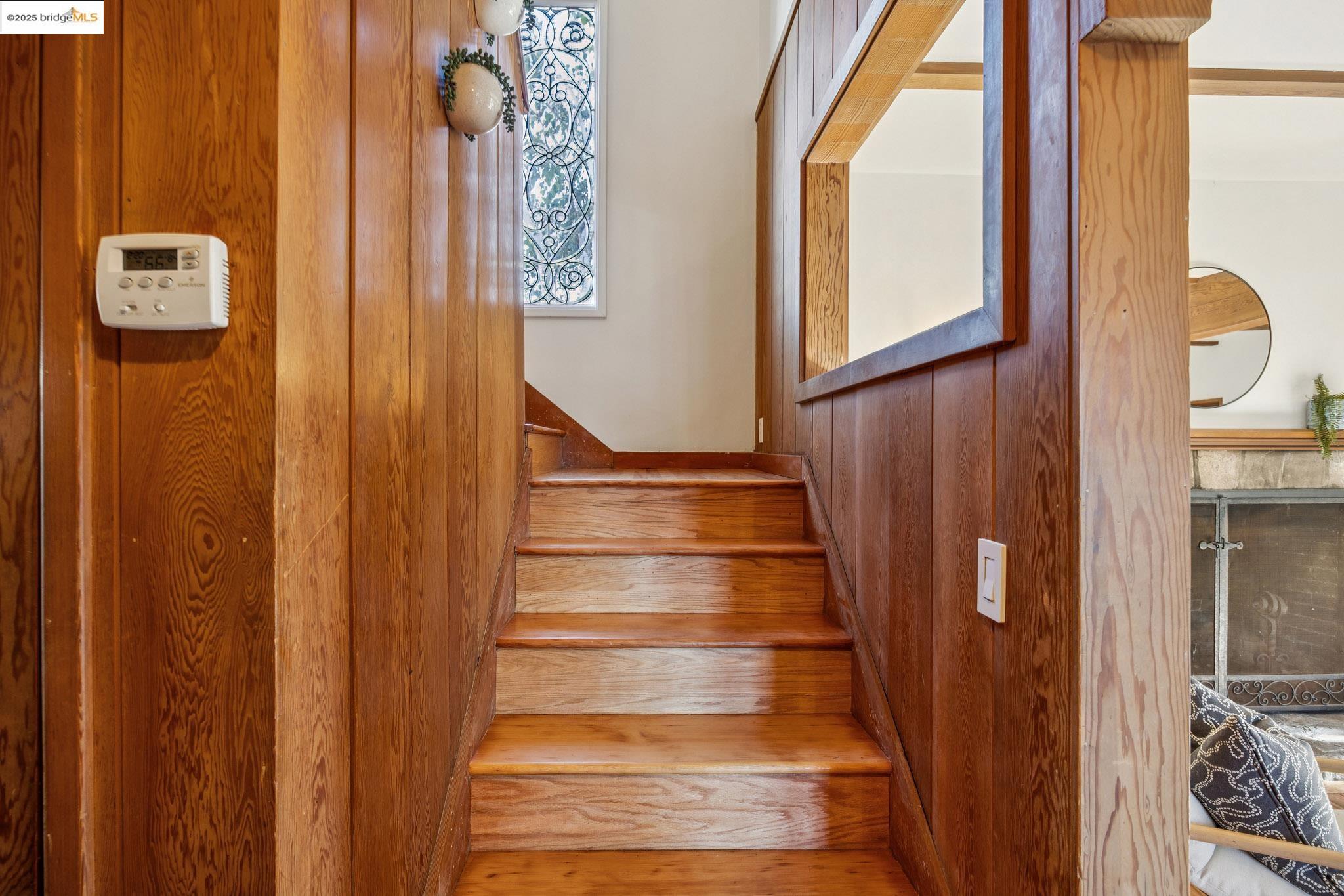 2749 E 17Th St, Oakland