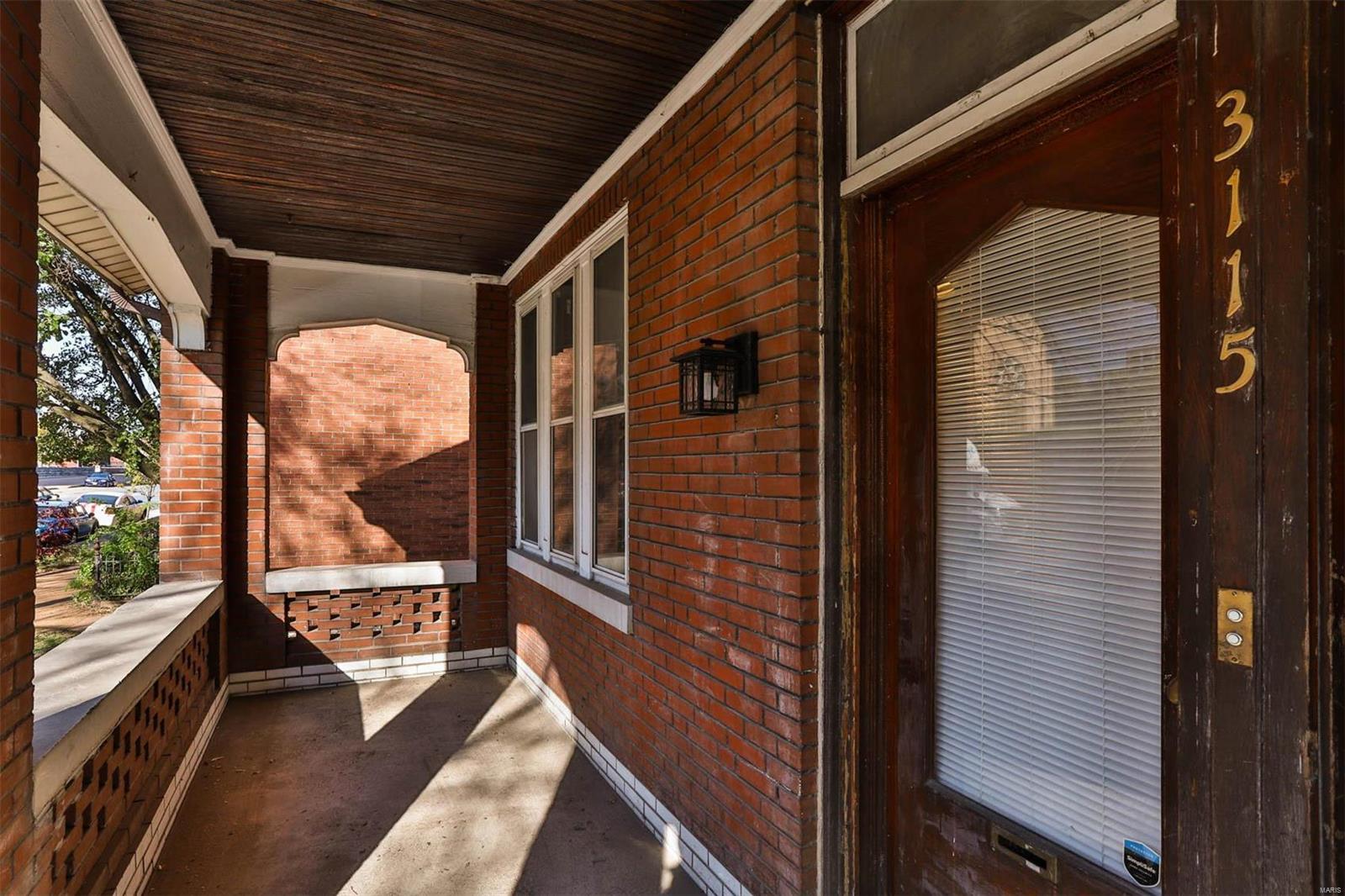 3115 Meramec Street