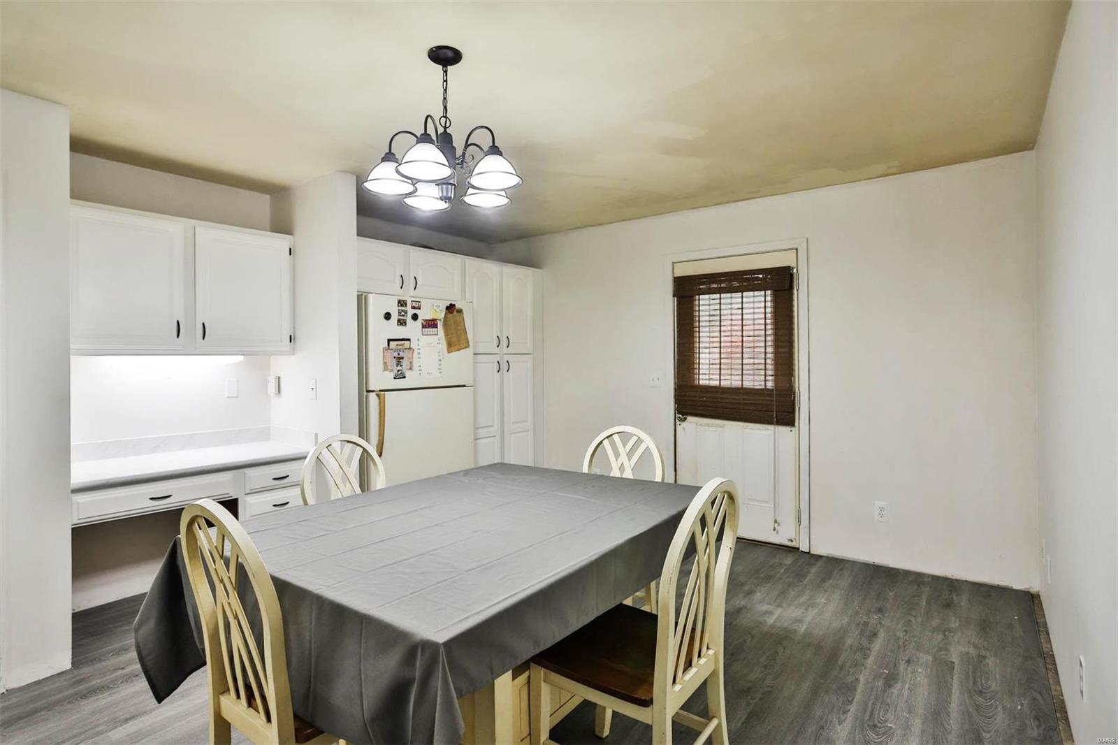9851 Tiffany Square Parkway