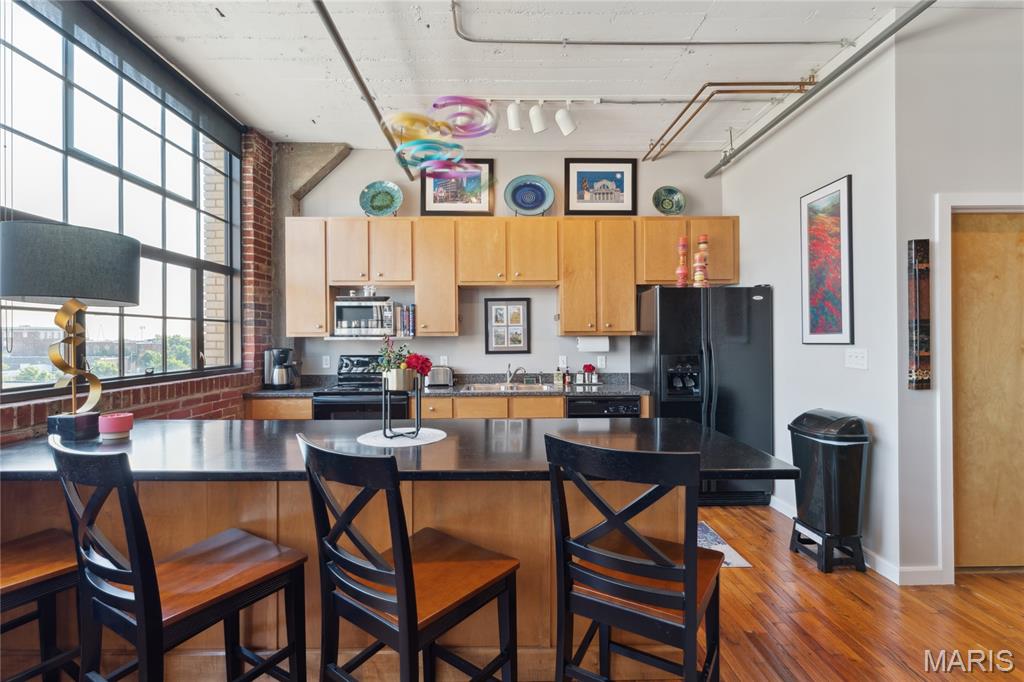 2020 Washington Avenue Unit: 503