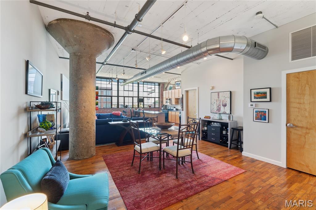 2020 Washington Avenue Unit: 503