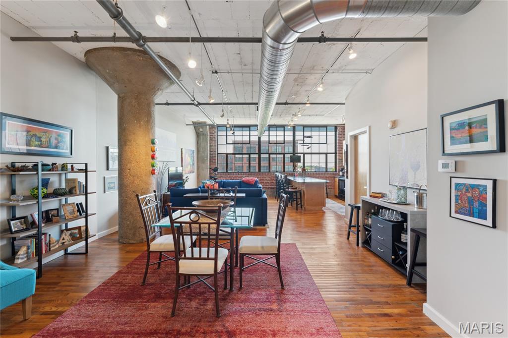 2020 Washington Avenue Unit: 503